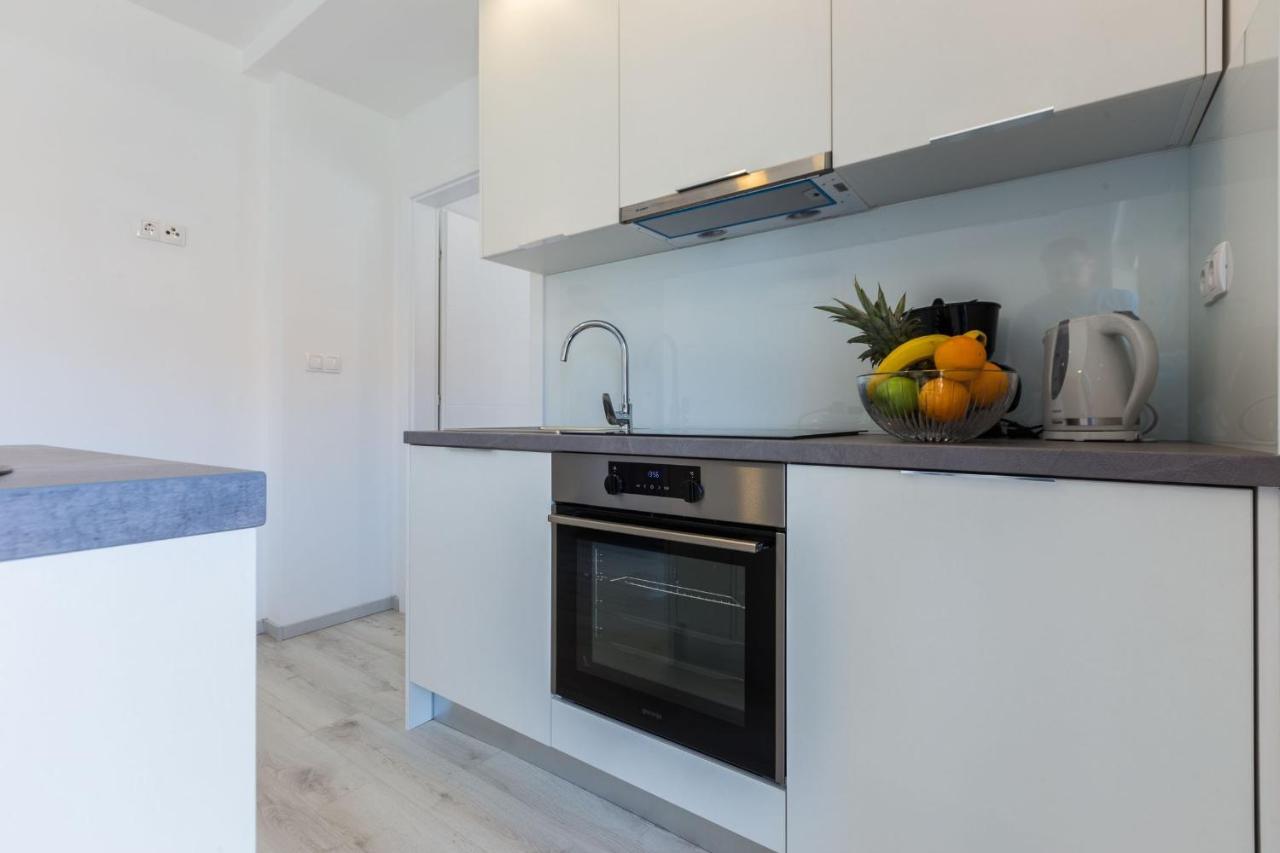 2Sis 2 Apartments Zadar Exterior foto