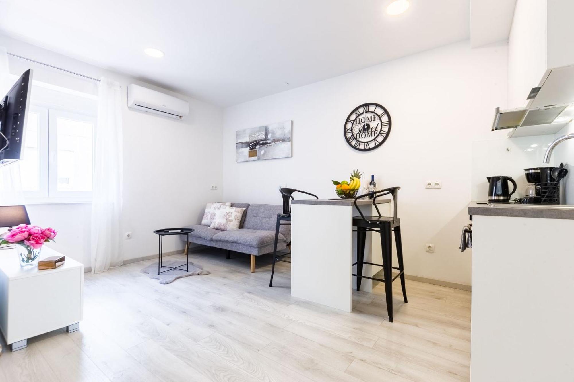 2Sis 2 Apartments Zadar Zimmer foto